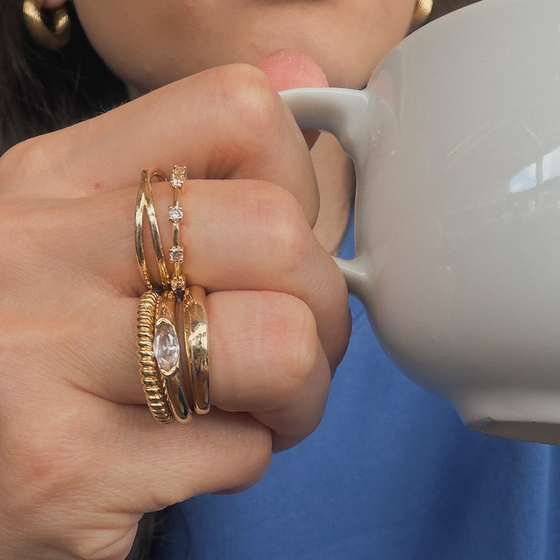 Anel Crown Dourado