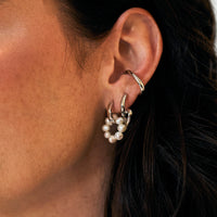 Piercing Ana Prata