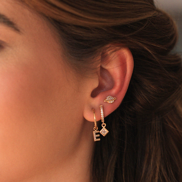 Brinco Galaxy Dourado