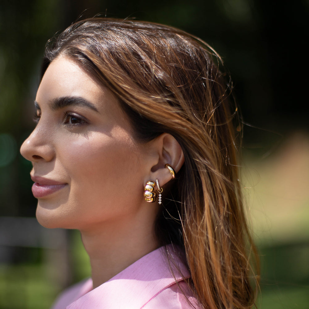 Charm Esther Dourado