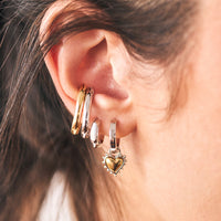 Piercing Ana Dourado