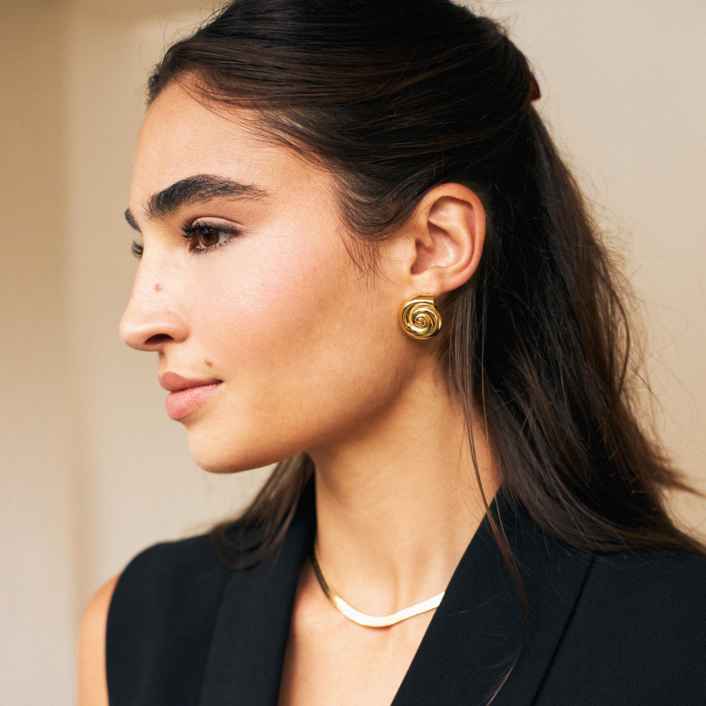 Brinco Celine Dourado