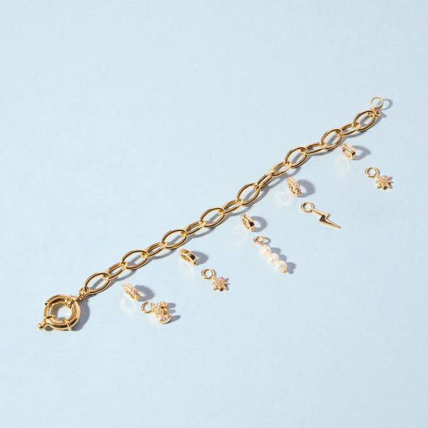 Click Cravejado Dourado