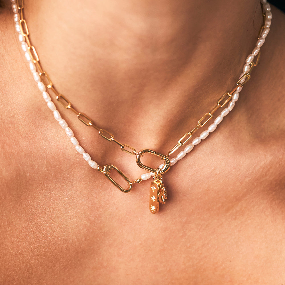 Charm Stardust Dourado