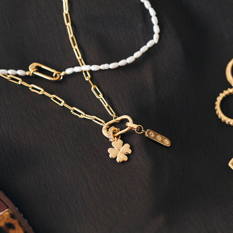 Charm Stardust Dourado