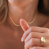 Colar Mini Letter Dourado