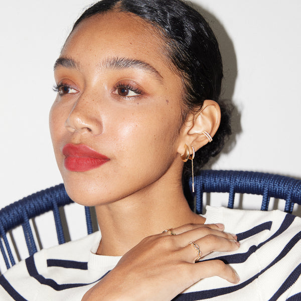 Piercing Ayla Dourado