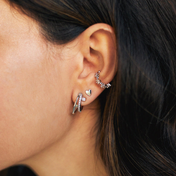 Piercing Melina Prata