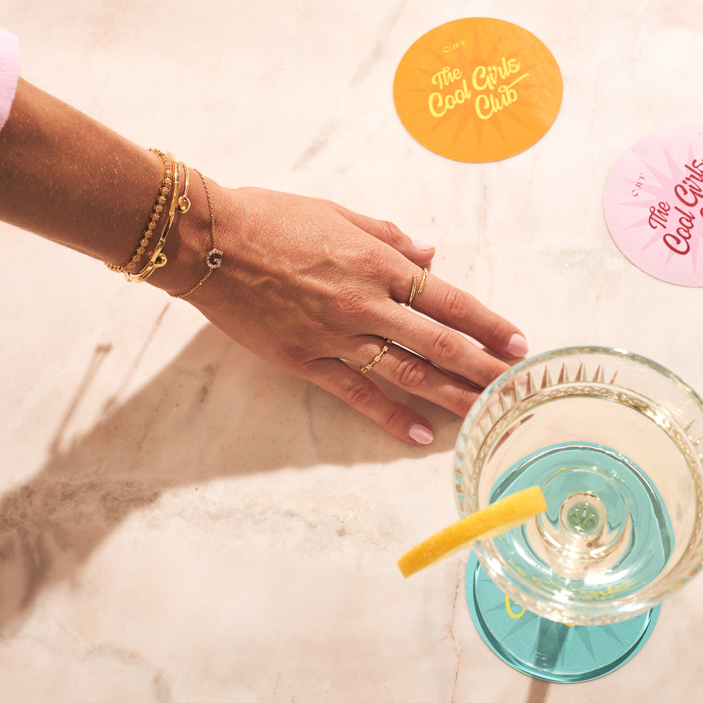 Pulseira Letter Dourada