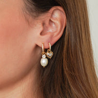 Charm Pearl Dourado