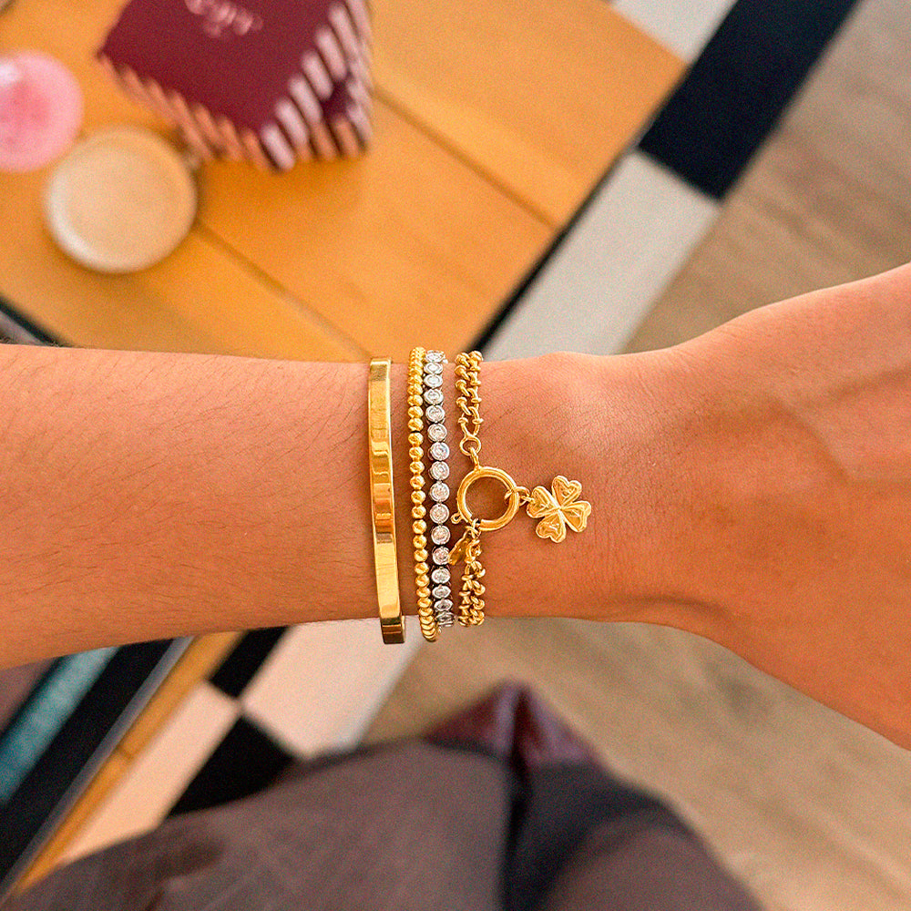 Charm Rare Dourado